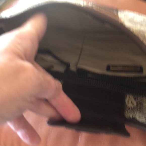 Brown Anne Klein Purse - Picture 3 of 6